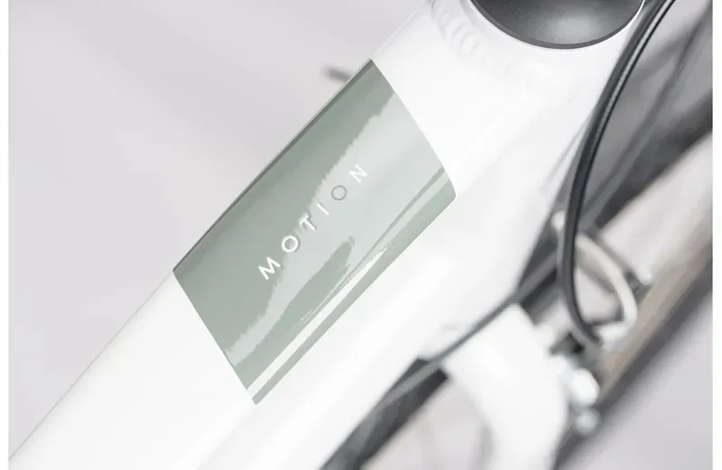 2021 Ridgeback Motion Open Frame Hybrid Bike in White-6