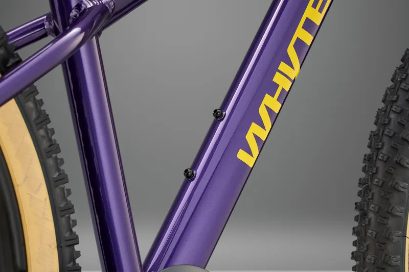 Whyte Bikes Secta 26 Youth Mountain Bike in Gloss Purple/Yellow-3