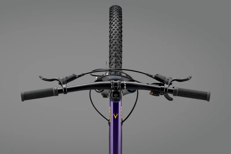 Whyte Bikes Secta 26 Youth Mountain Bike in Gloss Purple/Yellow-7